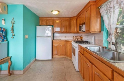 Punta Caribe Villa | Kayak, Snorkel, Dive. Waterfront. 2BR 2BA with Pool and AC