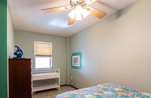 Punta Caribe Villa | Kayak, Snorkel, Dive. Waterfront. 2BR 2BA with Pool and AC