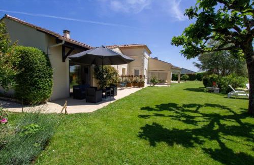 Saint-Laurent-des-Vignes Casa | Kaz a muscadelle
