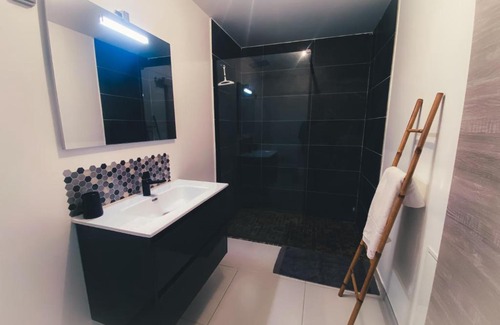 Le Lamentin Apartamento | KAZ'ANTILLAISE TI LUCA APPARTEMENT 3/4 PERS.