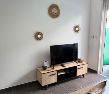 Cayenne Apartamento | Kaz'Baduel piscine, terrasse et jacuzzi privatif, wifi et climatisation