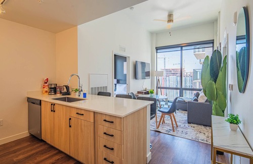Evans Churchill Apartamento | KB - Joy on 4th