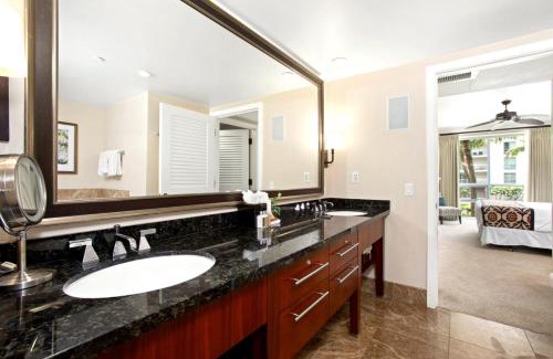 Honokowai Apartamento | KBM Resorts FREE CAR Honua Kai Hokulani Oceanfront 6-Bedroom Condo Private BBQ on Balcony HKH-20103