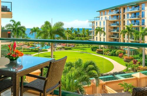 Honokowai Apartamento | KBM Resorts Spacious Ocean View 4-Bedroom Honua Kai Collection Multi Unit Listing Same Floor 2 Free Rental Cars HKH-42325