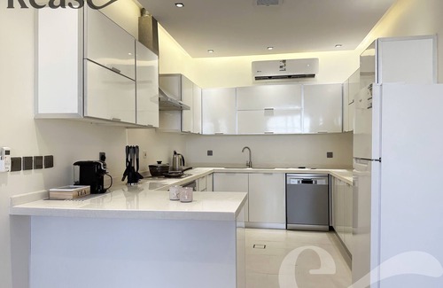 Al Izdihar Apartamento | Kease Al Izdihar -7 Luxury Gold AZ99