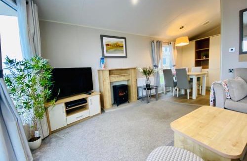 Exmouth Casa | KEATS CHERRY - Cosy Caravan Retreat at Sandy Bay