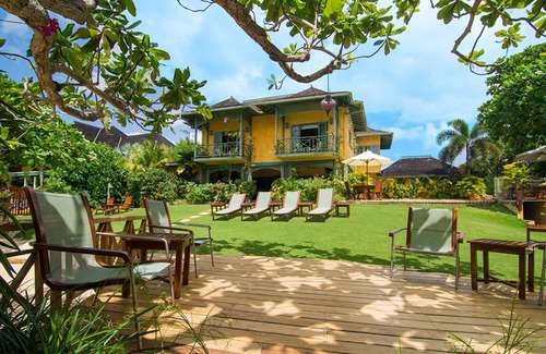 Discovery Bay Villa | Keela Wee on the Beach - lujosa villa privada de 6 dormitorios frente a la playa en Discovery Bay