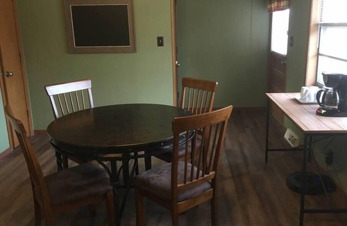 Buchanan County Casa | Keen On Clean & Tidy! 2 Bedrooms w/Great Amenities