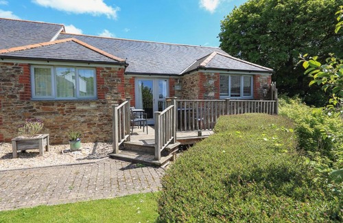 Bugford Casa | Keepers Lodge, Hillfield Village