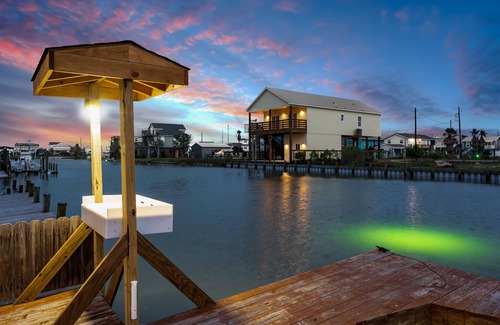 Rockport Casa | Keepin' it Reel | Amazing Views!