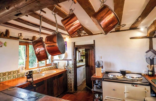 Beccles Cabaña | KEIRS COTTAGE, family friendly, with open fire in Beccles