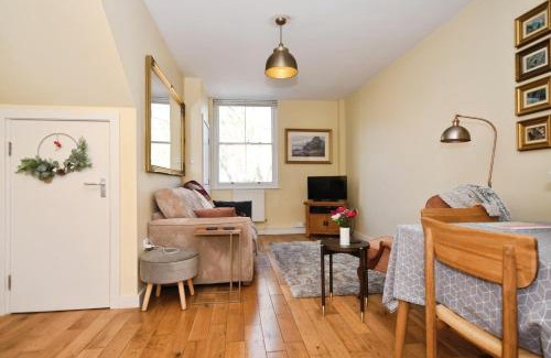 Sheffield Casa | Kelham River View Home