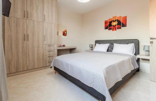 Paralia Vergas Apartamento | Kelly's Sunset Apartment 2 Kalamata