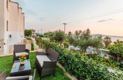 Paralia Vergas Apartamento | Kelly's Sunset Apartment 2 Kalamata