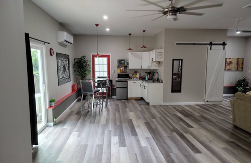 Midlothian Apartamento | Kelsea's Korner - Awesome 900sf studio!