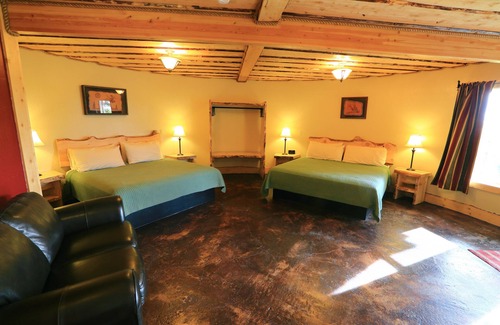 Homer Hotel | Kenai Peninsula Suites