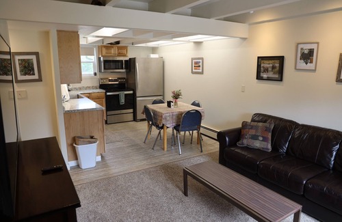 Soldotna Casa | KENAI RIVER FRONT TOWNHOME IN SOLDOTNA, AK