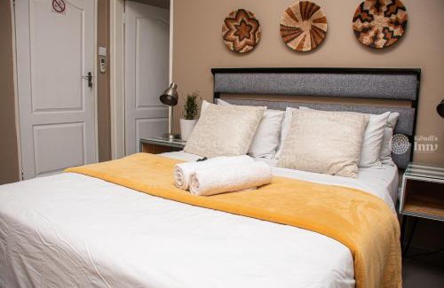 Jwaneng Cama Y Desayuno | Kendi's Inn Guest House