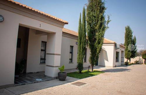 Jwaneng Cama Y Desayuno | Kendi's Inn Guest House