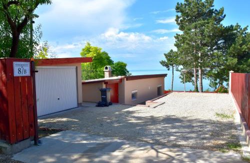 Balatonkenese Apartamento | Kenese Panoráma Apartman