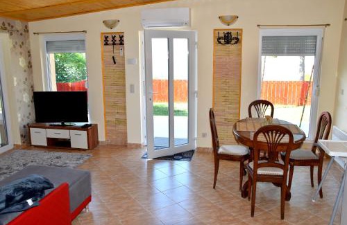 Balatonkenese Apartamento | Kenese Panoráma Apartman