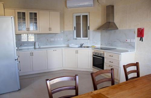 Santu Pietru Casa | Kenn Holiday Home