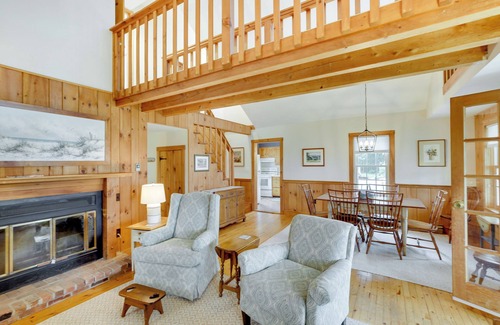Kennebunkport Cabaña | Kennebunkport Getaway w/ Grill: Walk to Beach!