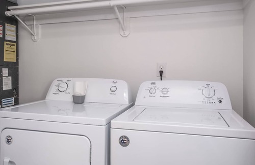 Tri-Cities Casa | Kennewick Duplex near Columbia River