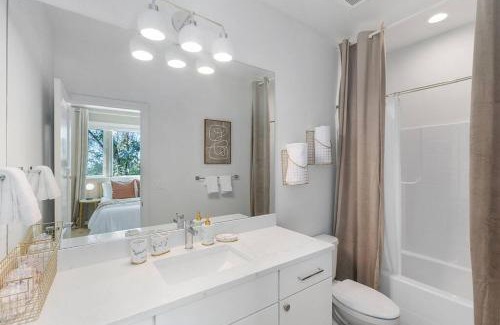 Minor Apartamento | Kenny's Sweet Suite - 84 Walkscore