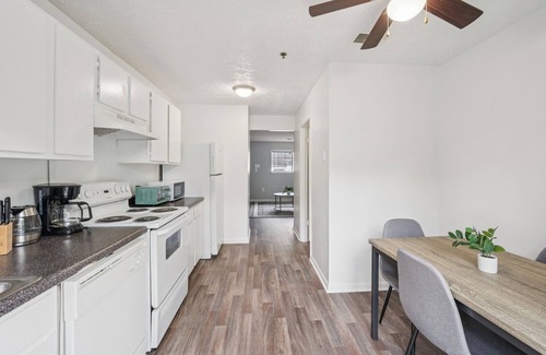 Decatur Apartamento | Kenridge Apartments 1230 I Comfy 2 Bed 2 Bath