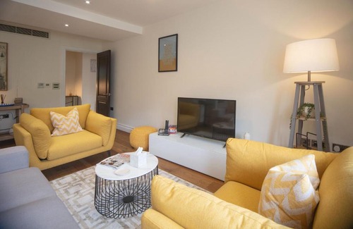 Royal Borough of Kensington and Chelsea Apartamento | Kensington High Street One Bed with Air Con