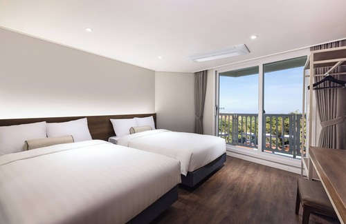 Jungmun Hotel | Kensington Resort Jeju Jungmun