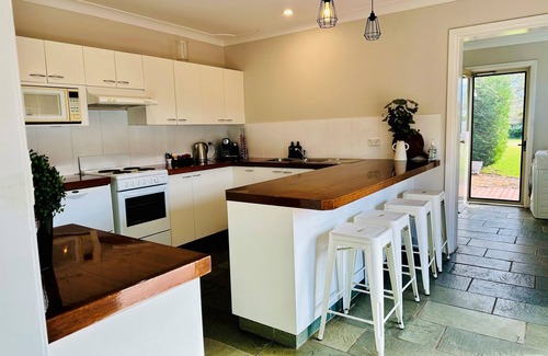 Central Mudgee Cabaña | Kenso Cottage 28 –Small walk shops, cafes, Markets