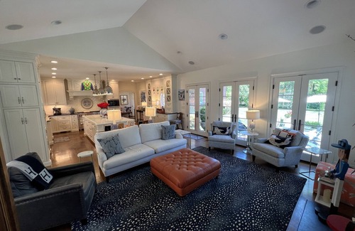 Cherokee Gardens Casa | Kentucky Derby or PGA Rental