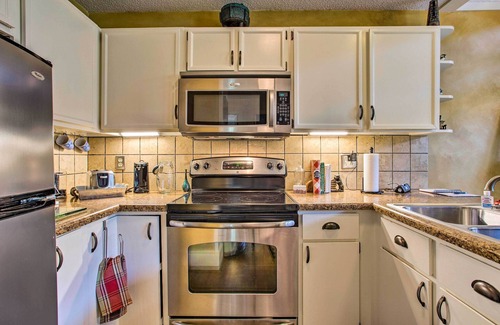 Salem Condominio | Casa cerrada Keowee Keys w / Mtn View & Lake Access!