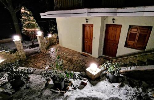 Kalavrita Apartamento | KERAMIDAKI MINI SUITES 2