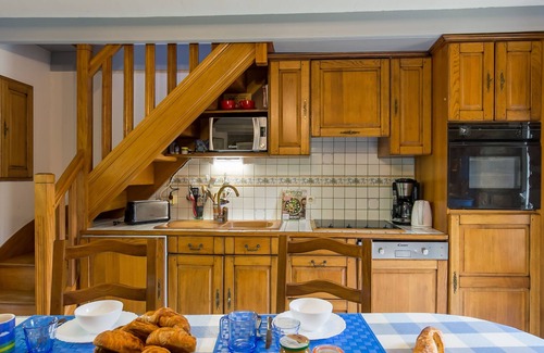 Lampaul-Ploudalmezeau Casa | Keranna by Interhome