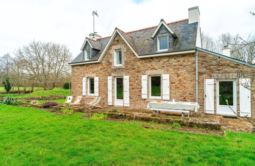 Quimperle Casa | Kerfeunteun - Grande maison à 15min de la plage