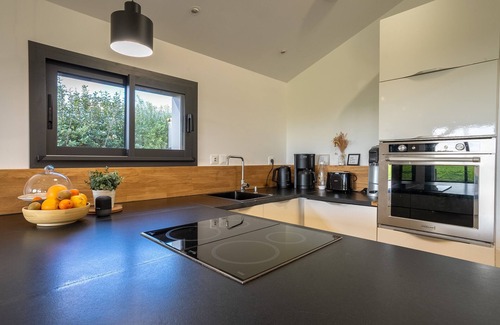 Clohars-Carnoet Casa | Kergueguen - Charmante maison avec jardin