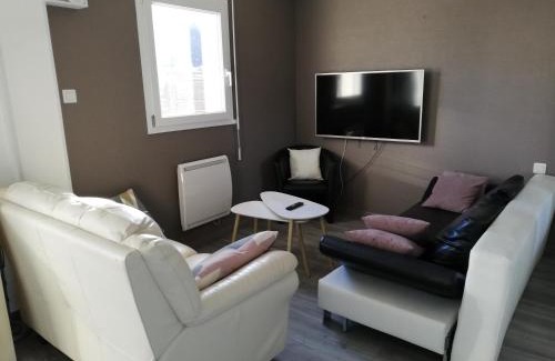 Moelan-sur-Mer Casa | Kerguil-hanna agréable et familiale, 4 pers, piscine privée du 15 juin à mi-septembre