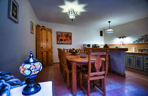 Tamrhakht Villa | Keriad Magnifique-Riad-Baño con ducha-Vista al Mar