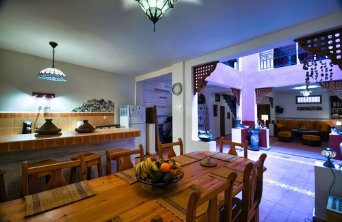 Tamrhakht Villa | Keriad Magnifique-Riad-Baño con ducha-Vista al Mar