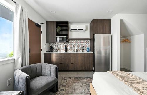Kerns Apartamento | Kerns Studio - Near Coffee Dining & Transit