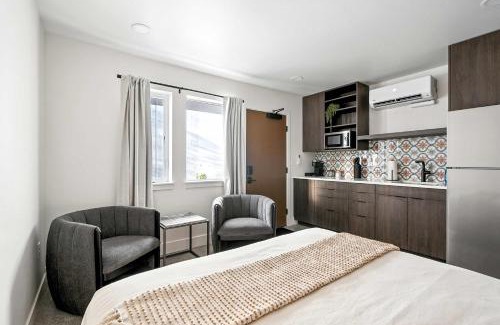 Kerns Apartamento | Kerns Studio - Near Coffee Dining & Transit
