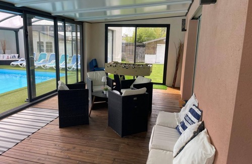 Erdeven Otro | KEROMER LARGE VILLA WITH CAPACITY FOR 30 PEOPLE WITH LARGE SWIMMING POOL AND GARDEN