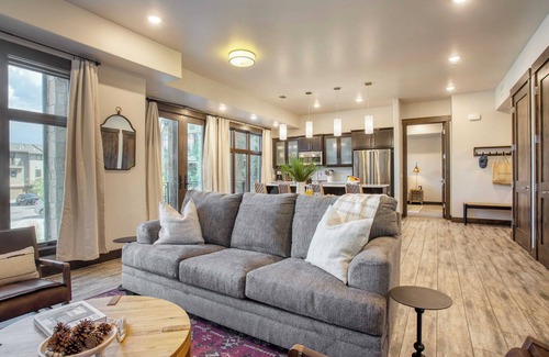 Park City Apartamento | Kestrel by Avantstay Close to the Ski Slopes in This Majestic Home in Park City