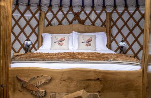 Hawes Casa | Kestrel Yurt