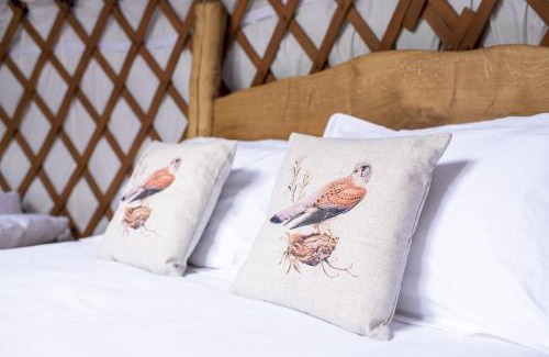 Hawes Casa | Kestrel Yurt