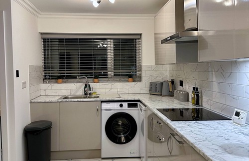 Kettering Casa | Kettering/Stylish/ Contractors
