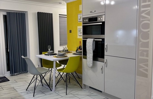 Kettering Casa | Kettering/Stylish/ Contractors